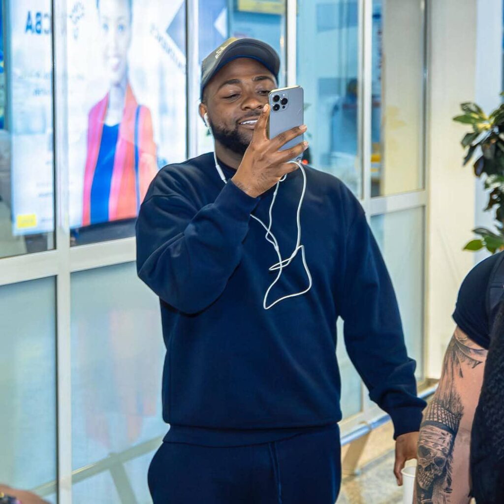 Davido lands in Kigali for a Sold-Out Night of Music at BK Arena ...